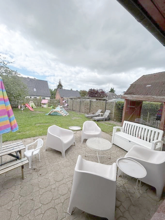 Garten und Spielfläche